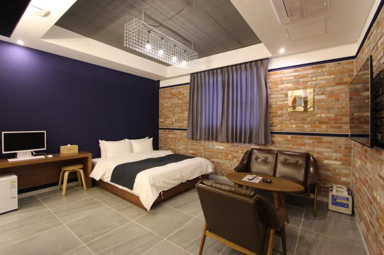 Instar Tourist Hotel Daegu Exterior photo